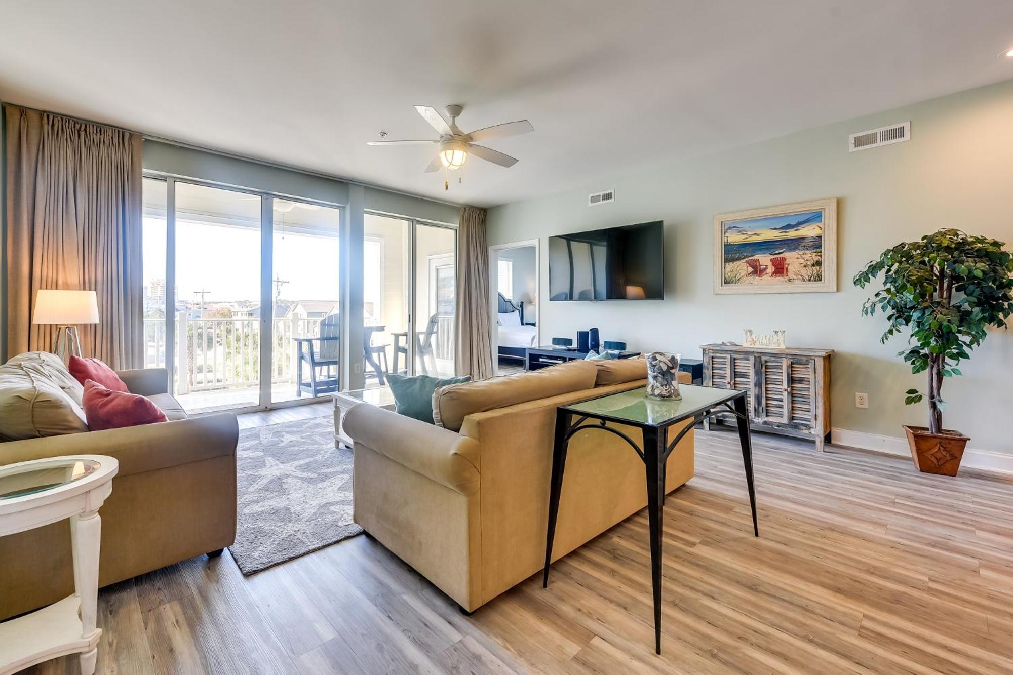 Roomy North Myrtle Beach Condo, Walk To Beach Eksteriør bilde